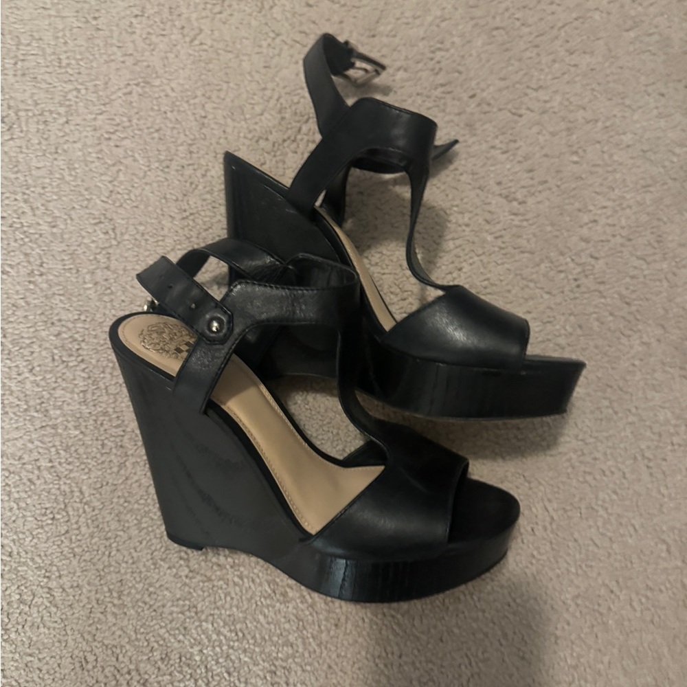 Vince Camuto Wedges